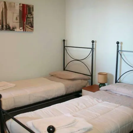 Panoramica Tra Suggestive Notti Stellate. Villa Torre delle Stelle