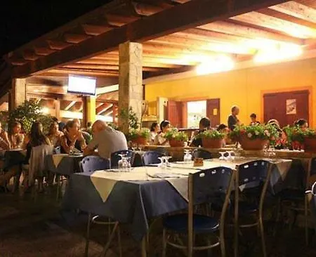 Villa Panoramica Tra Suggestive Notti Stellate. Torre delle Stelle